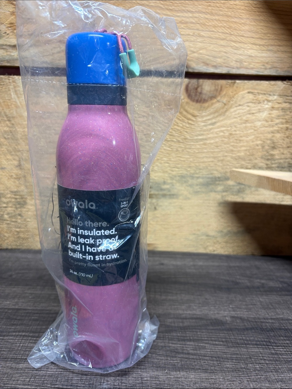 Owala FreeSip Twist - 24oz - Bubblegum Burst